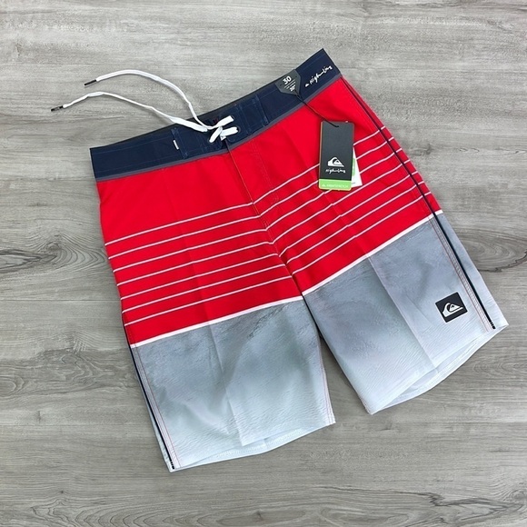 OUIKSILVER HIGHLINE 20 BOARDSHORTS - Picture 1 of 12